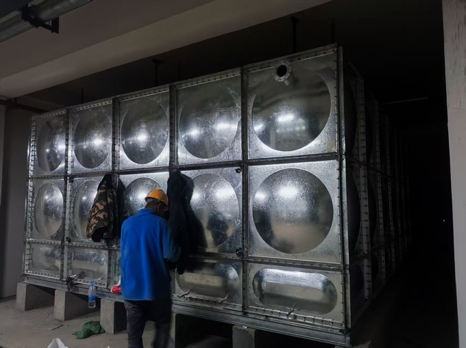 蘭州25立方鍍鋅鋼板水箱